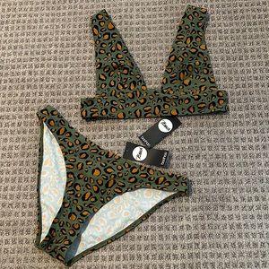 HIGH LEG BIKINI SET